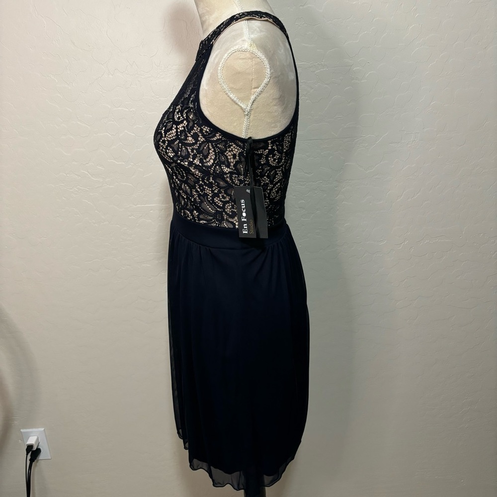 Enfocus Studio Blue Halter Top Sheer Lace Fit and Flare Cocktail Dress Size 4 - Picture 4 of 11